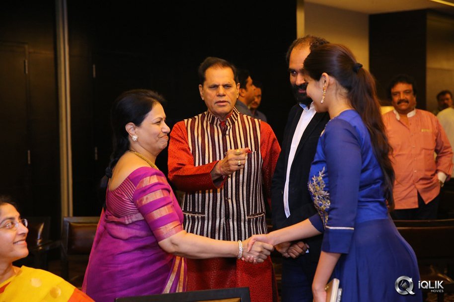 TSR-Felicitates-Gautamiputra-Satakarni-Team